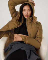 Vuori Alta Down Jacket Women's Puffer Jacket in Rum
