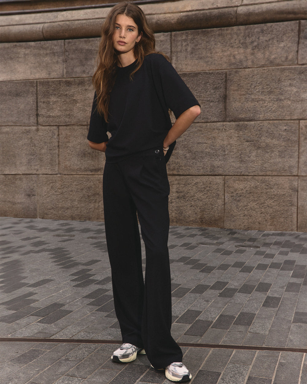 Vuori Maven Wideleg Pant Women's Black Lounge Pants