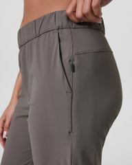 Vuori Miles Ankle Pant Women's Chia Cropped Pants