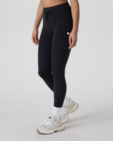 Vuori Women's Daily Form Legging - Short Black