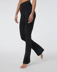 Vuori Vuori AllTheFeels™ Slim Flare - Short Black