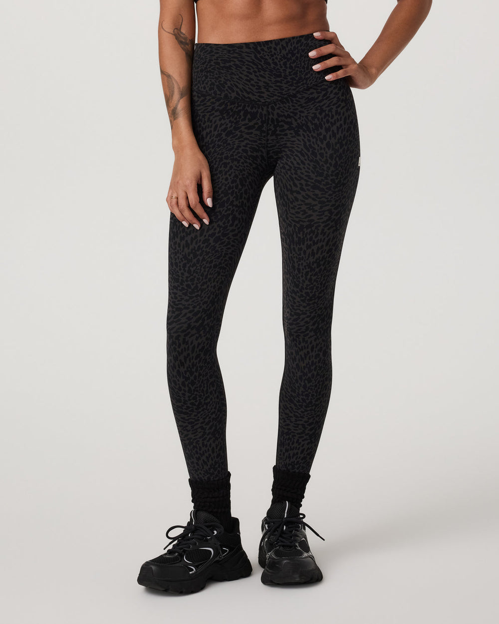 Vuori Vuori AllTheForm™ Legging Black Blurred Torrent Legging