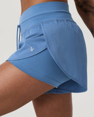 Vuori Daily Speed Short 2.5" Women's Light French Blue Shorts