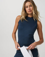 Vuori Halo Muscle Tank Women's Blue Coast Heather Tank Top