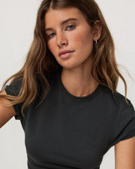 Vuori Short Sleeve Feather Classic Tee Washed Black T-Shirt