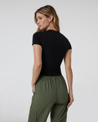 Vuori Feather Baby Tee Women's Black Fitted Tee