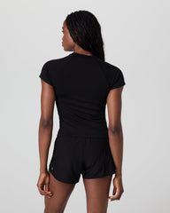 Vuori Short Sleeve Seamless Surge Tee Black