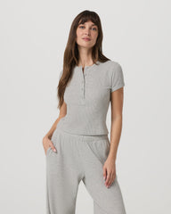 Vuori Women's Short Sleeve Waffle Baby Tee Light Heather Grey
