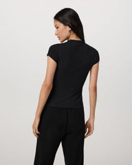 Vuori Short Sleeve Pose Button Up Women's Black Crewneck| Vuori