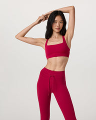 Vuori Daily Form Bra Women's Strawberry Sports Bra