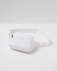 Vuori All Around Hip Pack White Waist Bag