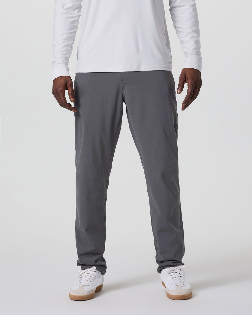 Vuori Meta Pant Classic Fit 34" Men's Charcoal 5-Pocket Pants