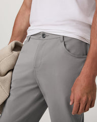 Vuori MetaTwill Pant Classic Fit 32" Men's Shiitake Pants