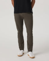 Vuori Vuori Meta™ Pant Athletic Slim Fit 34” Dark Oregano