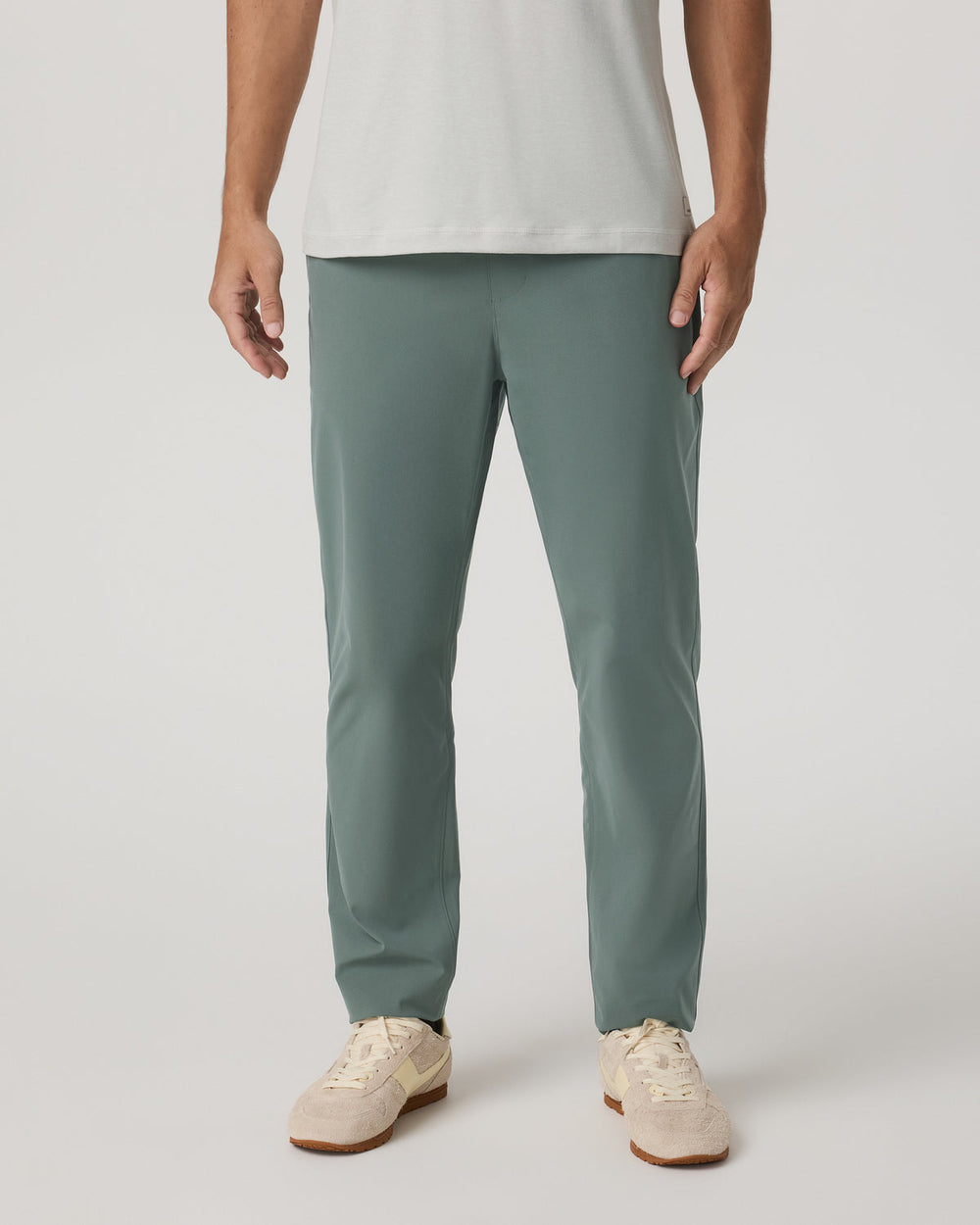 Vuori Meta Elastic Waist Pant Classic Fit Men's Marsh Pants