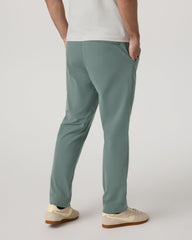 Vuori Meta Elastic Waist Pant Classic Fit Men's Marsh Pants