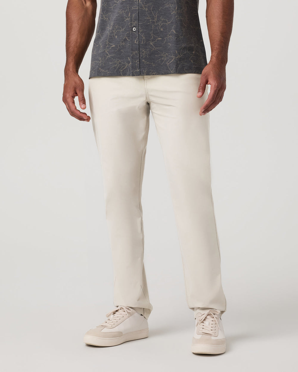 Vuori Meta Pant Classic Fit 34" Men's Birch 5-Pocket Pants