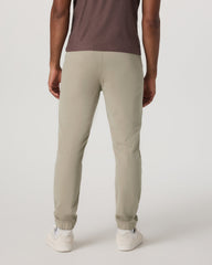 Vuori Meta Jogger 30" Men's Truffle Performance Knit Joggers