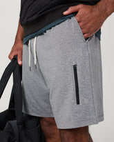 Vuori Sunday Performance Short 8.5" Grey Heather