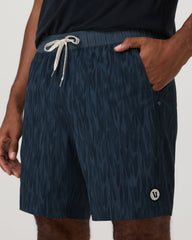Vuori Kore Short Lined 7" Men's Shorts in Blue Sea Pampas