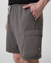 Vuori Sunday Performance Utility Short Classic Fit 8" Warm Grey Heather