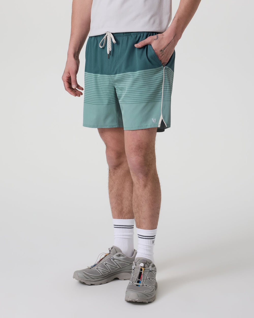 Vuori Trail Short 2.0 Light Deep Sea Stripe/Salt