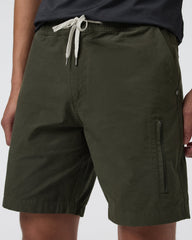 Vuori Barren Explorer Short Classic Fit 8" Kale