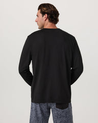 Vuori Men's Long Sleeve Clearview Seamless Tee Black