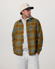 Vuori Long Sleeve Flannel Button Down Men's Bluegrass Shirt