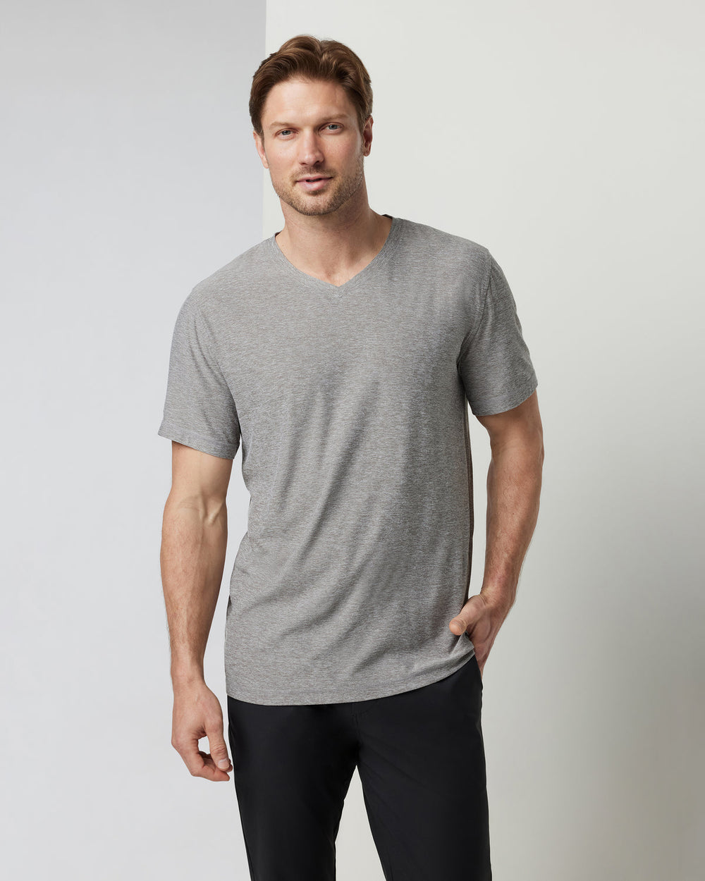 Vuori Strato Tech V-Neck Men's Heather Grey Shirt