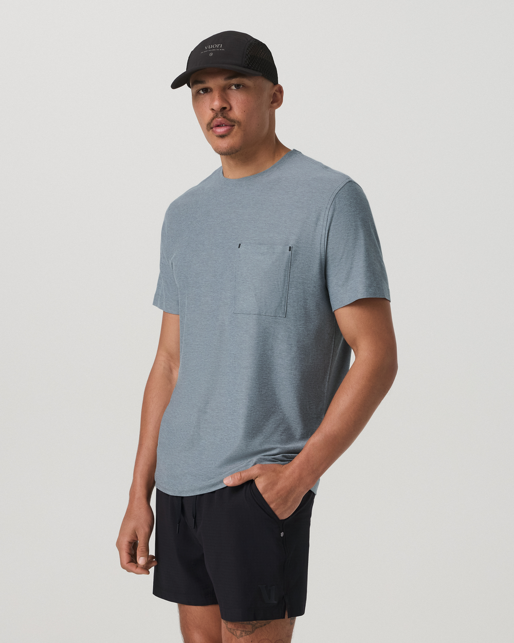 Vuori Short Sleeve Strato Pocket Tee-Relaxed Fit Dusty Blue Heather