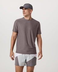 Vuori Strato Tech Tee Men's Huckleberry Heather T-Shirt