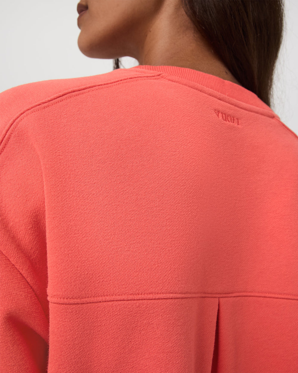 Vuori Sedona Seams Crew Women's Bright Coral Sweatshirt