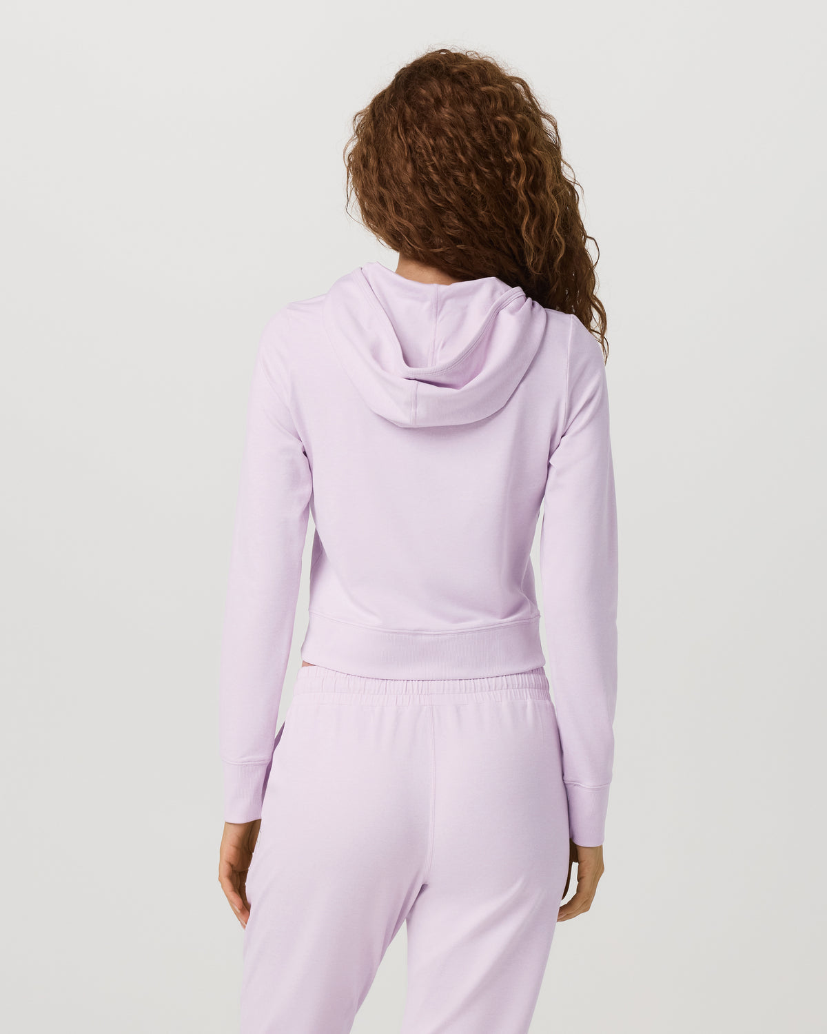 Vuori Halo Mini Full Zip Hoodie Lilac Breeze Heather Fitted Hoodie