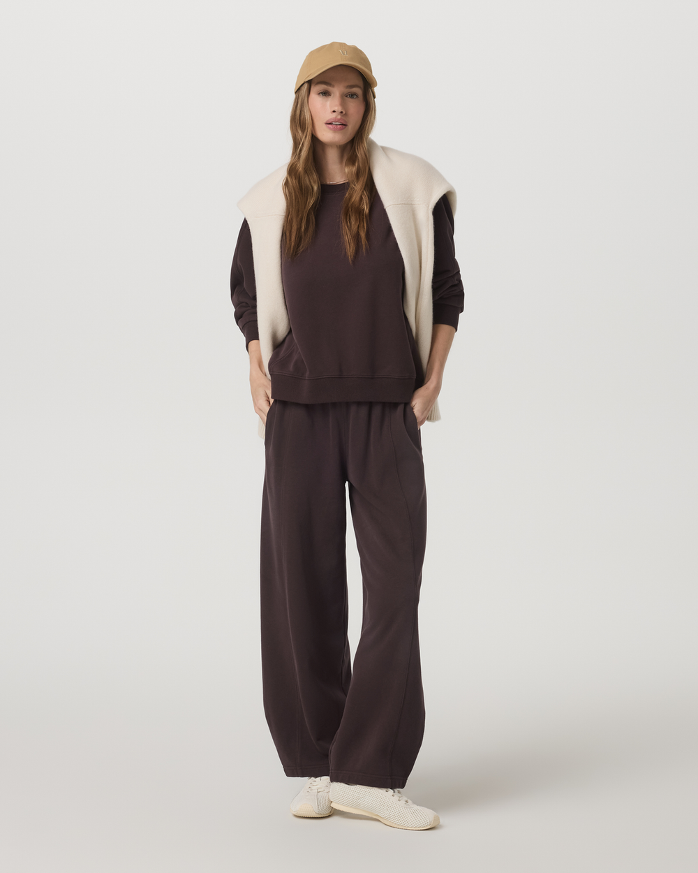 Vuori Sedona Seams Crew Women's French Roast Sweatshirt
