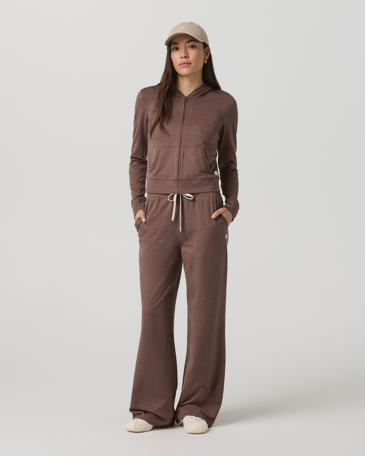 Vuori Halo Mini Full Zip Hoodie Women's Sable Heather Hoodie