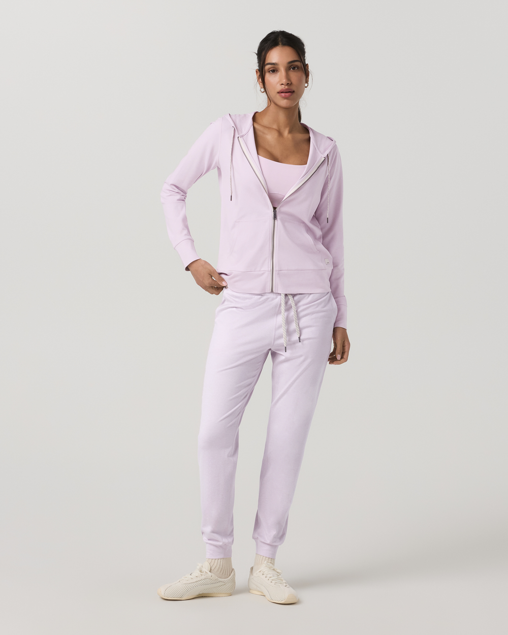 Vuori Halo Performance Hoodie 2.0 Lilac Breeze Heather Hoodie