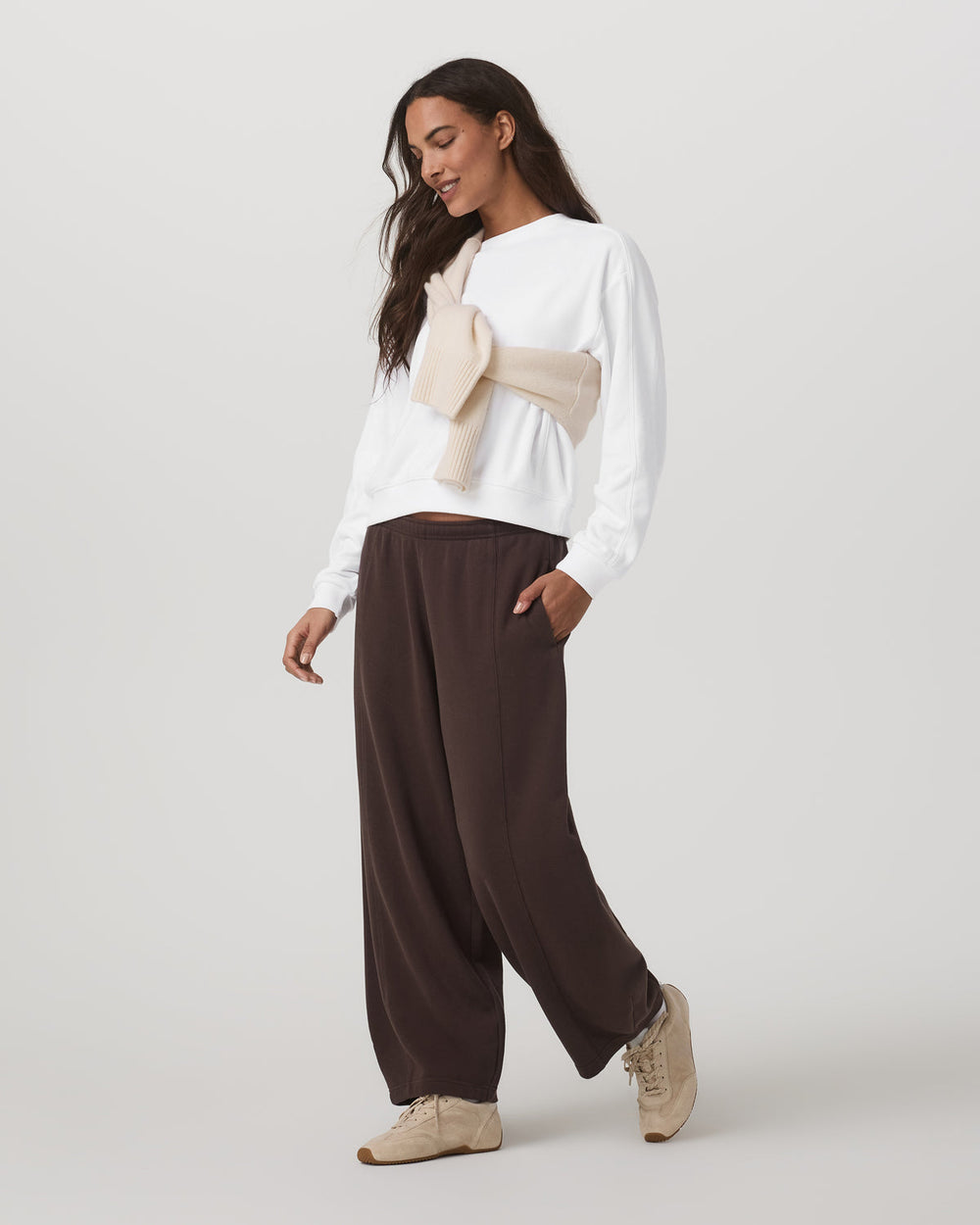 Vuori Sedona Seams Crew Women's White Fleece Sweatshirt
