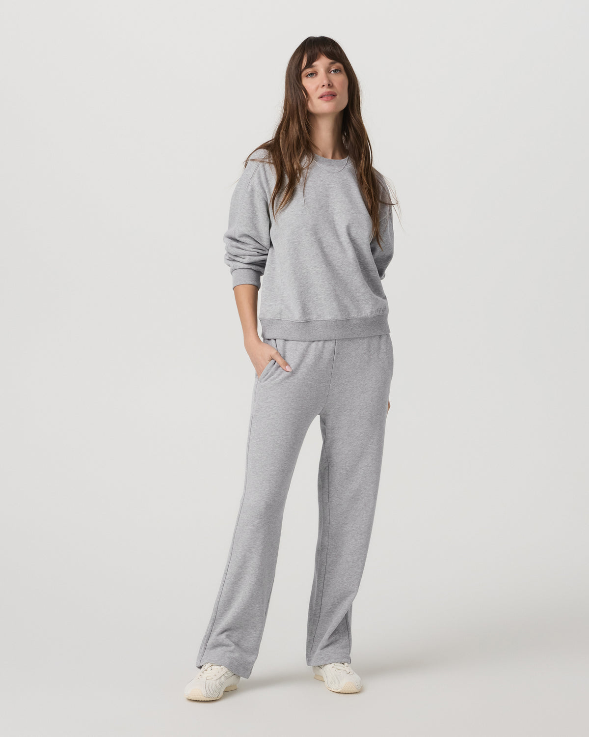 Vuori Sedona Seams Crew Women's Light Heather Grey Sweatshirt