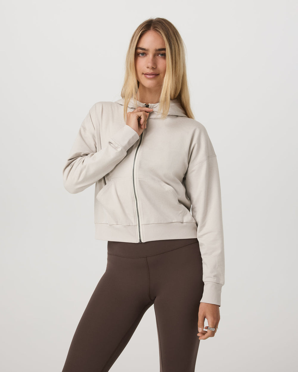 Vuori Halo Full Zip Hoodie Women's Ecru Heather Hoodie