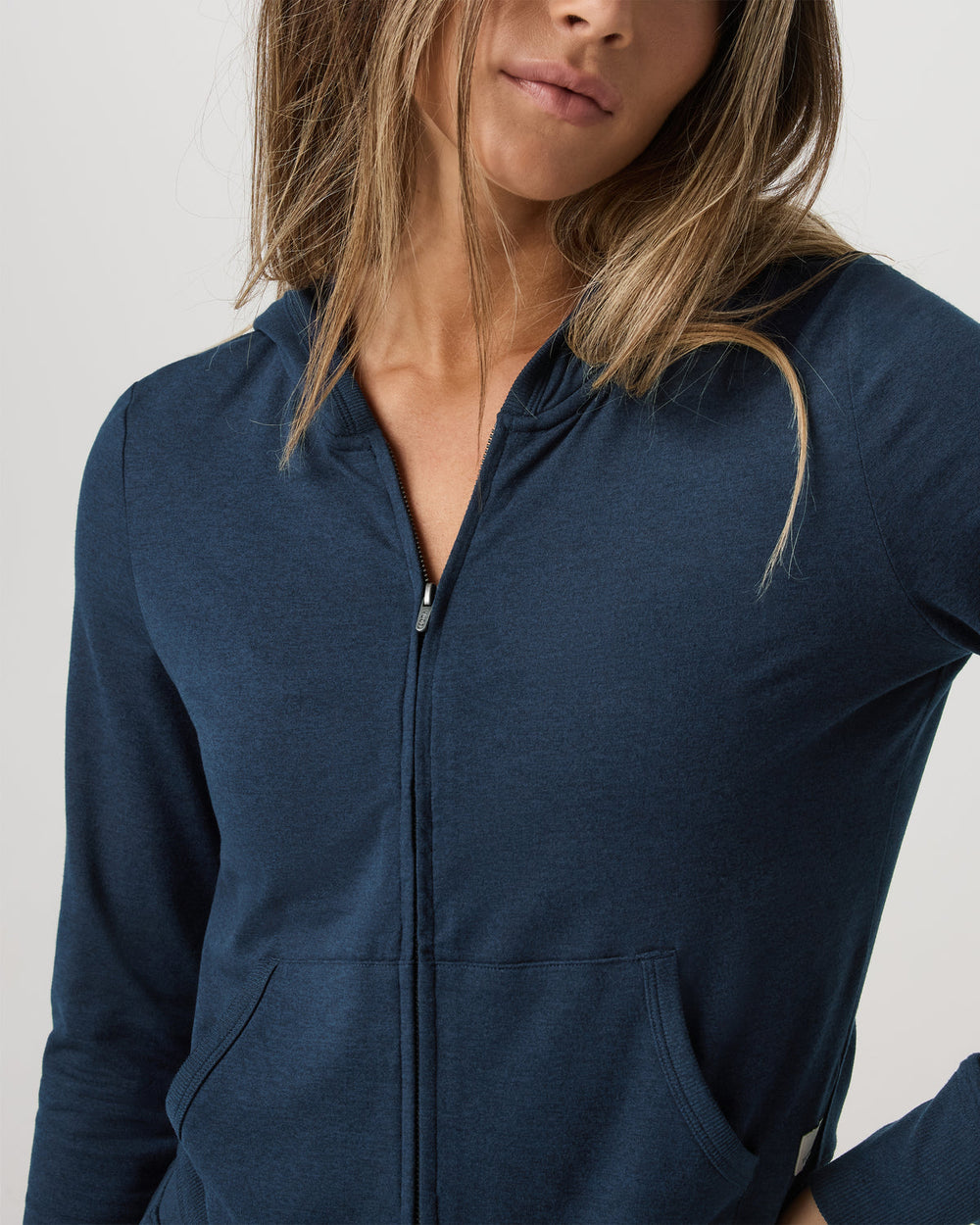 Vuori Women's Halo Mini Full Zip Hoodie Blue Coast Heather