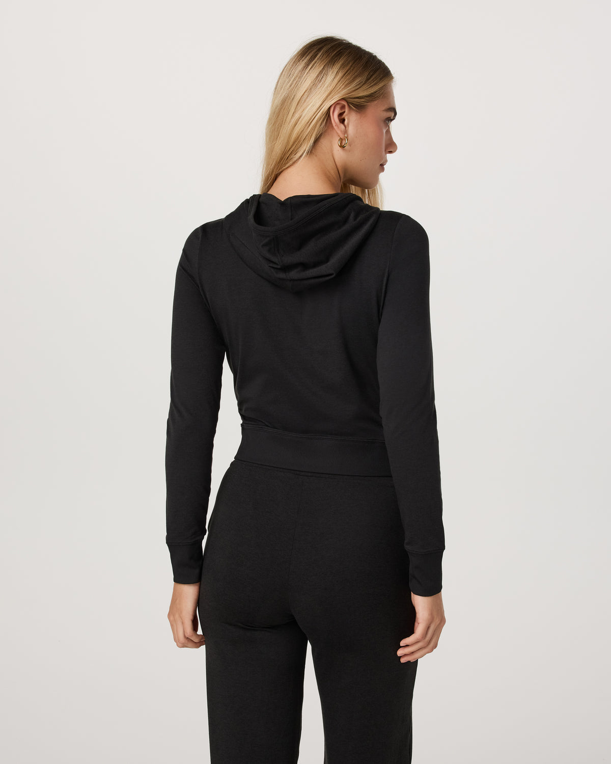 Vuori Halo Mini Full Zip Hoodie Black Heather