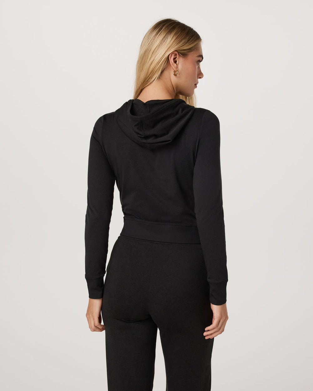 Vuori Halo Mini Full Zip Hoodie Black Heather