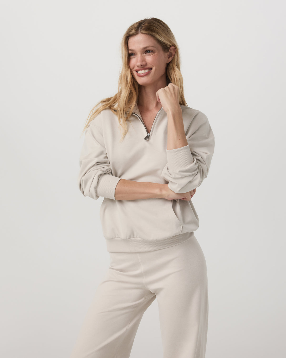 Vuori Granite Half Zip Women's Oatmeal Heather Sweatshirt