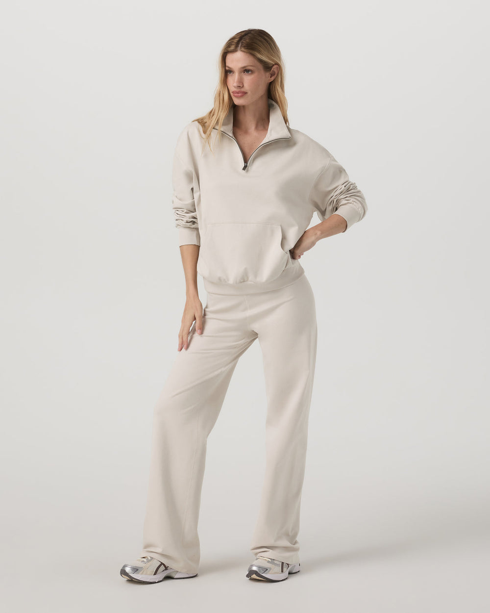 Vuori Granite Half Zip Women's Oatmeal Heather Sweatshirt