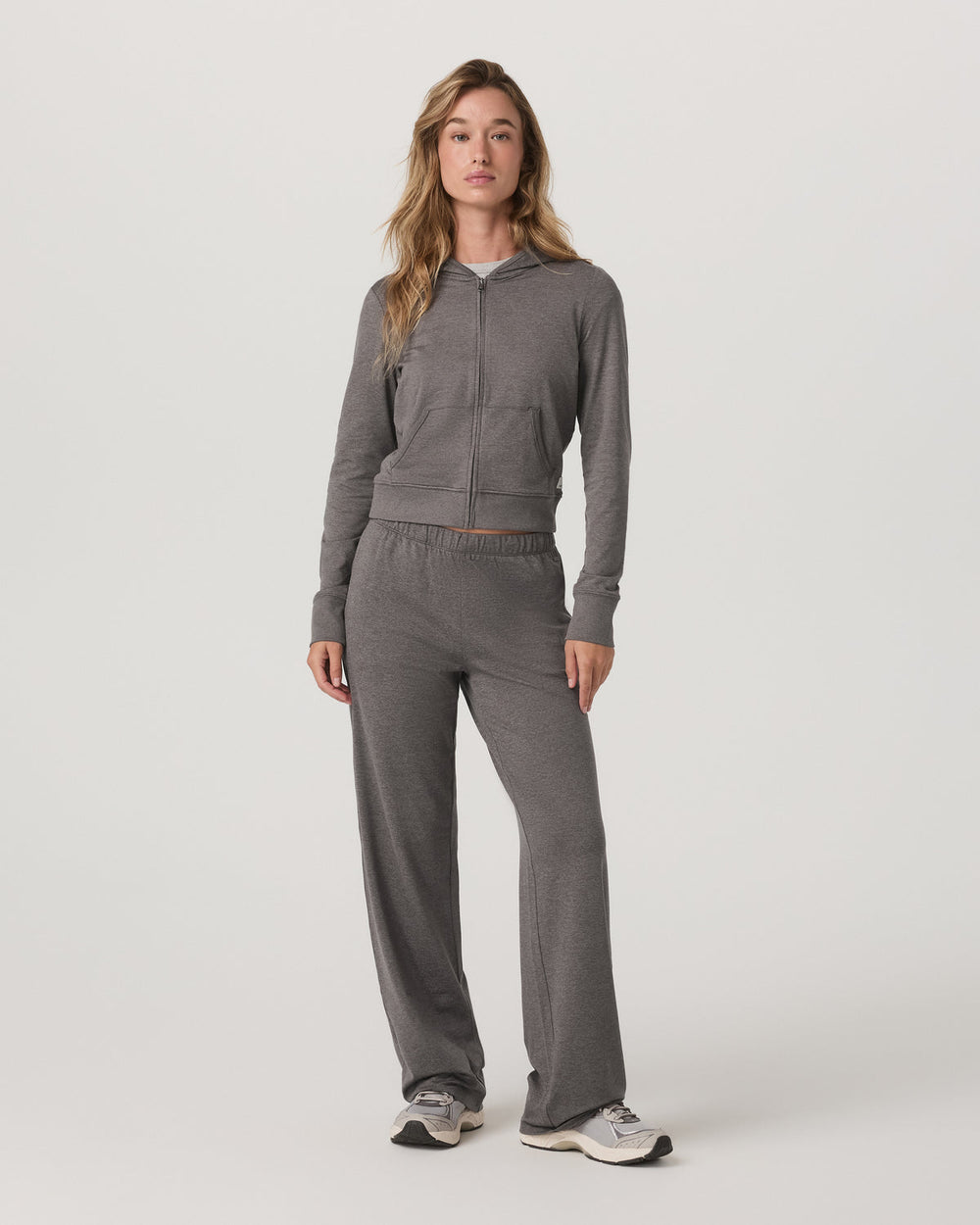 Vuori Halo Mini FZ Hoodie Women's Chia Heather Hoodie