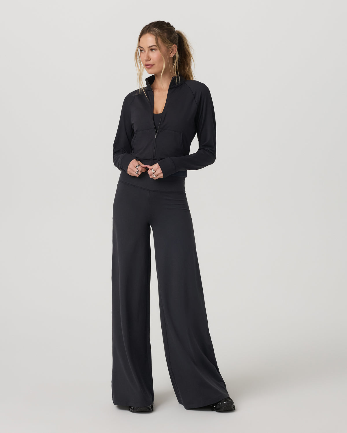 Vuori Halo Mini Track Jacket Women's Solid Black Cropped Zip-Up