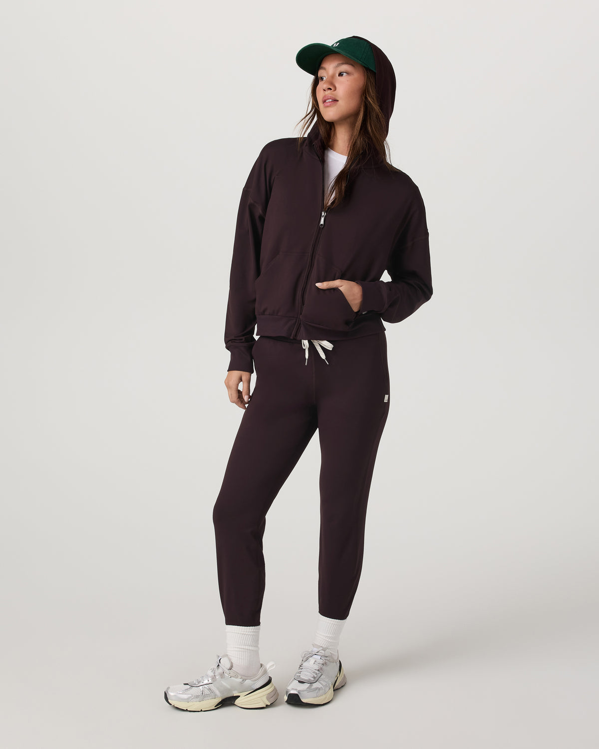 Vuori Halo Full Zip Hoodie Women's Raisin Hoodie
