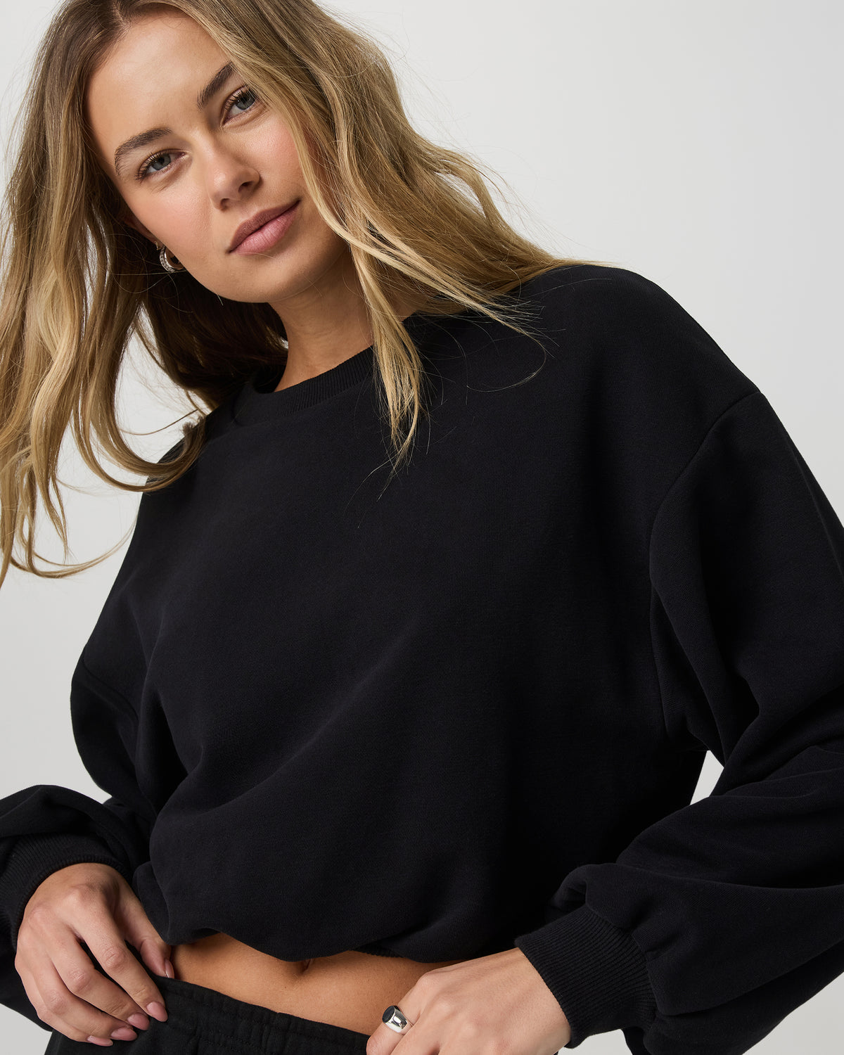 Vuori Sedona Bubble Crew Women's Black Pullover Crewneck