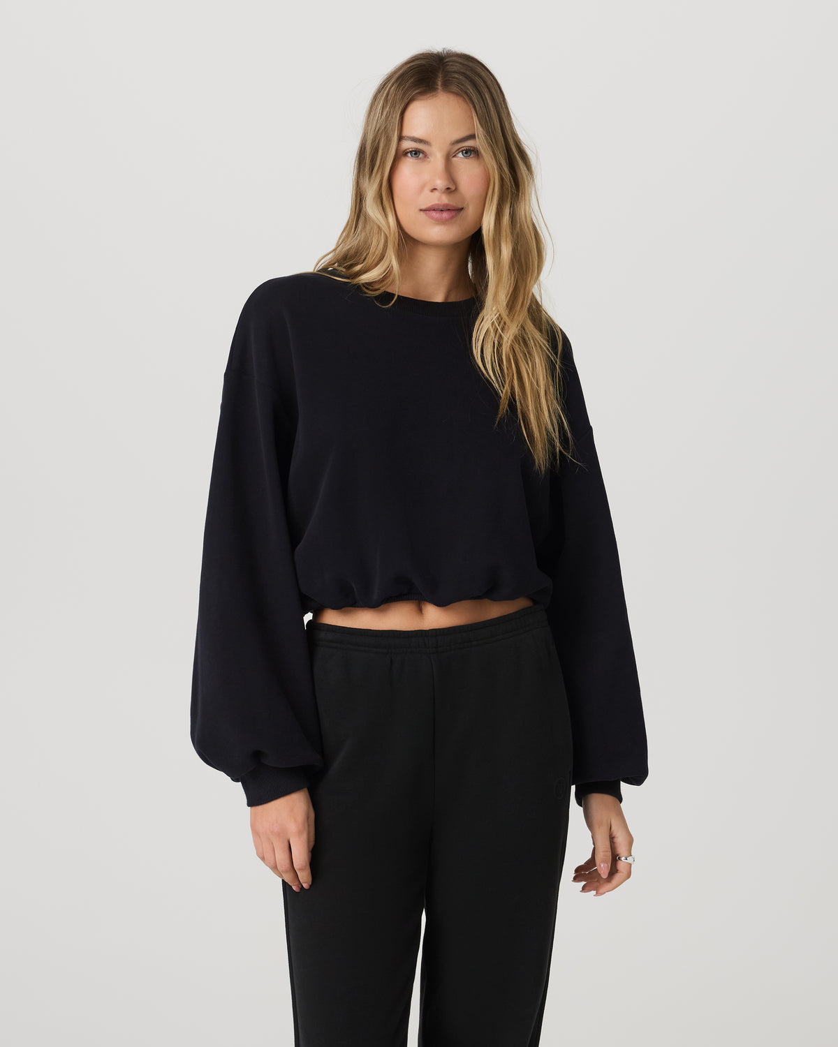 Vuori Sedona Bubble Crew Women's Black Pullover Crewneck
